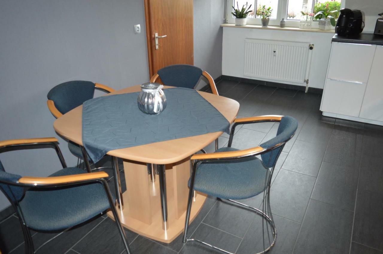 Ferienwohnung "Haus 10" 에센 외부 사진